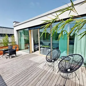 Rose Valley, Modern & Apartman Ljubljana